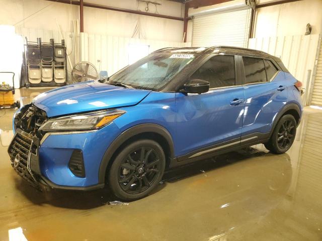  Salvage Nissan Kicks