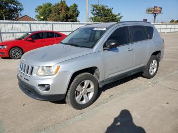  Salvage Jeep Compass