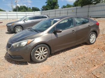  Salvage Kia Forte