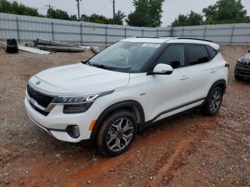  Salvage Kia Seltos