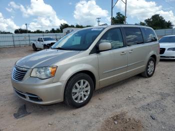  Salvage Chrysler Minivan