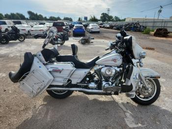  Salvage Harley-Davidson Fltc Ultra