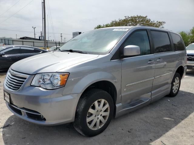  Salvage Chrysler Minivan