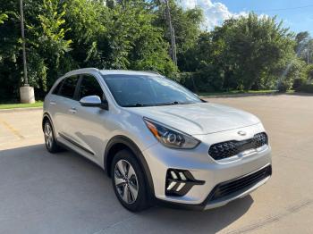 Salvage Kia Niro