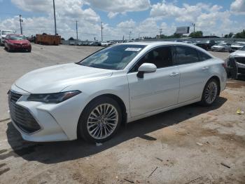  Salvage Toyota Avalon