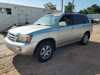  Salvage Toyota Highlander
