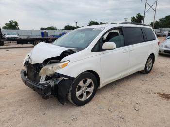  Salvage Toyota Sienna