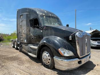  Salvage Kenworth Constructi