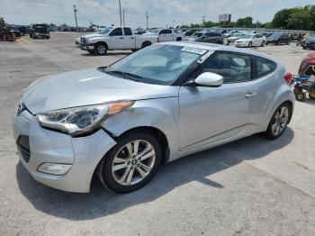  Salvage Hyundai VELOSTER