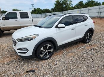  Salvage Hyundai TUCSON