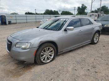  Salvage Chrysler 300