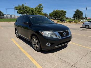  Salvage Nissan Pathfinder