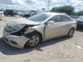  Salvage Hyundai SONATA