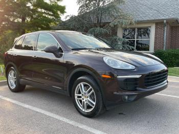  Salvage Porsche Cayenne