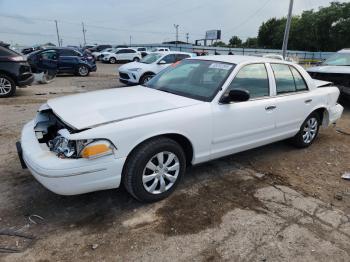  Salvage Ford Crown Vic