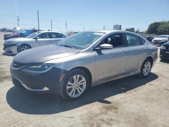  Salvage Chrysler 200