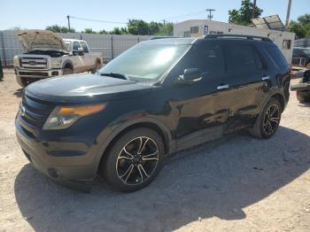  Salvage Ford Explorer
