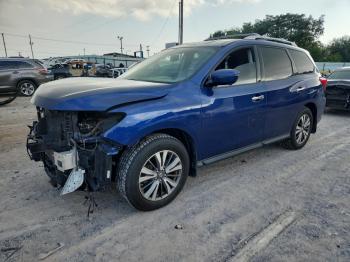  Salvage Nissan Pathfinder