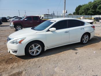  Salvage Nissan Altima