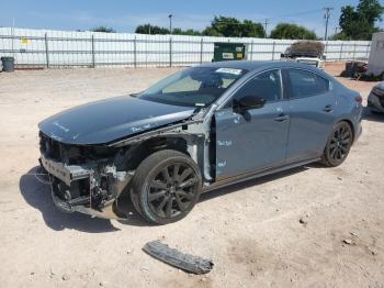  Salvage Mazda 3