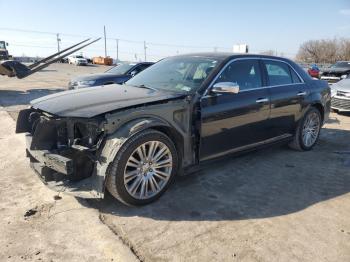  Salvage Chrysler 300