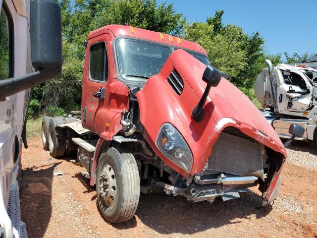  Salvage Freightliner Cascadia 1