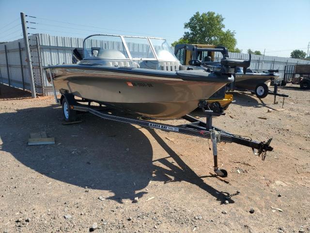  Salvage Tracker Boat