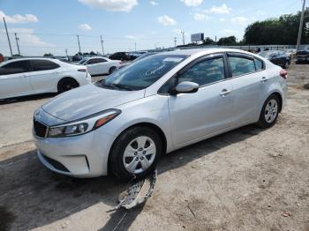  Salvage Kia Forte