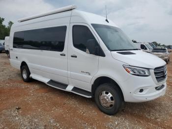  Salvage Mercedes-Benz Sprinter