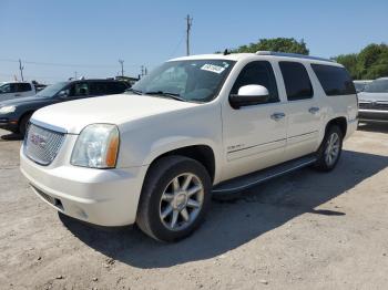  Salvage GMC Yukon
