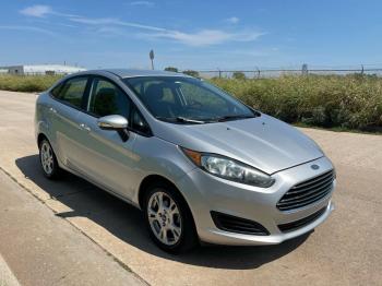  Salvage Ford Fiesta