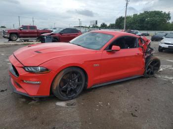  Salvage Ford Mustang