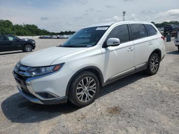  Salvage Mitsubishi Outlander