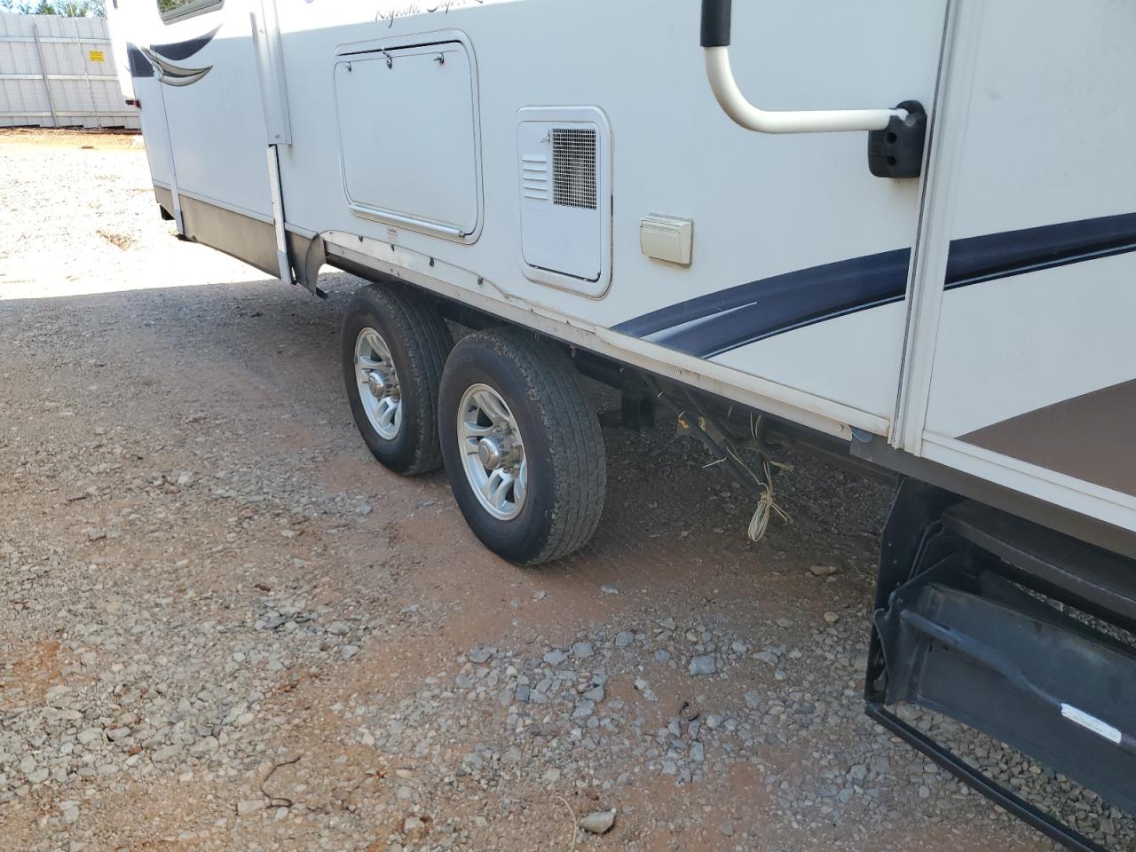 Keystone Outback Image 6