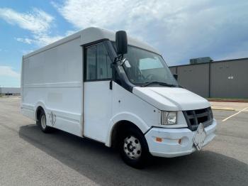  Salvage Isuzu Npr