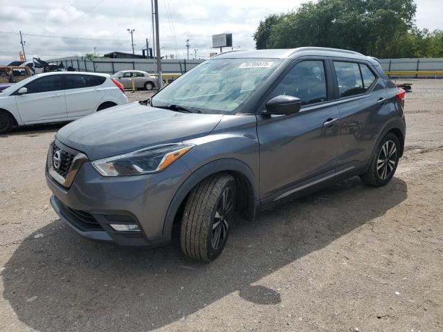  Salvage Nissan Kicks
