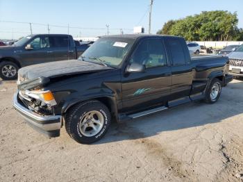  Salvage Chevrolet Gmt