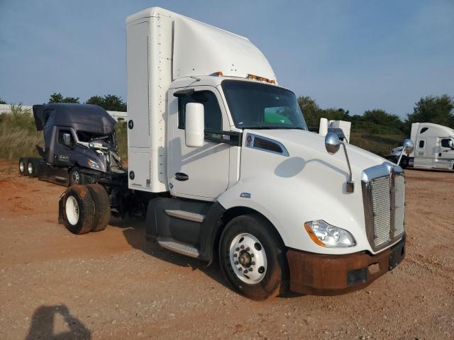  Salvage Kenworth T680