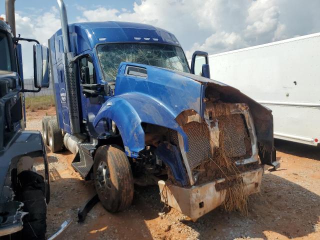  Salvage Kenworth T880