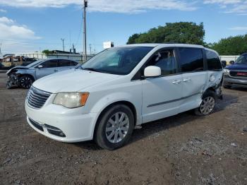  Salvage Chrysler Minivan