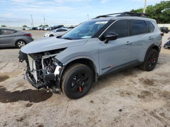  Salvage Nissan Rogue