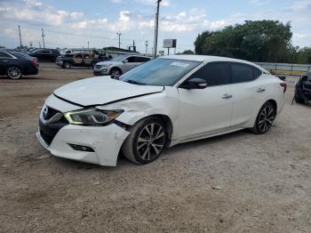  Salvage Nissan Maxima