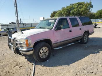  Salvage GMC Suburban