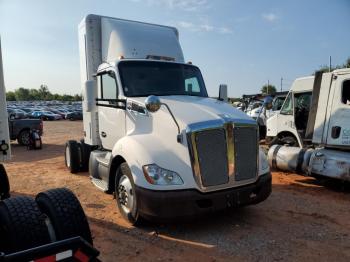  Salvage Kenworth T680
