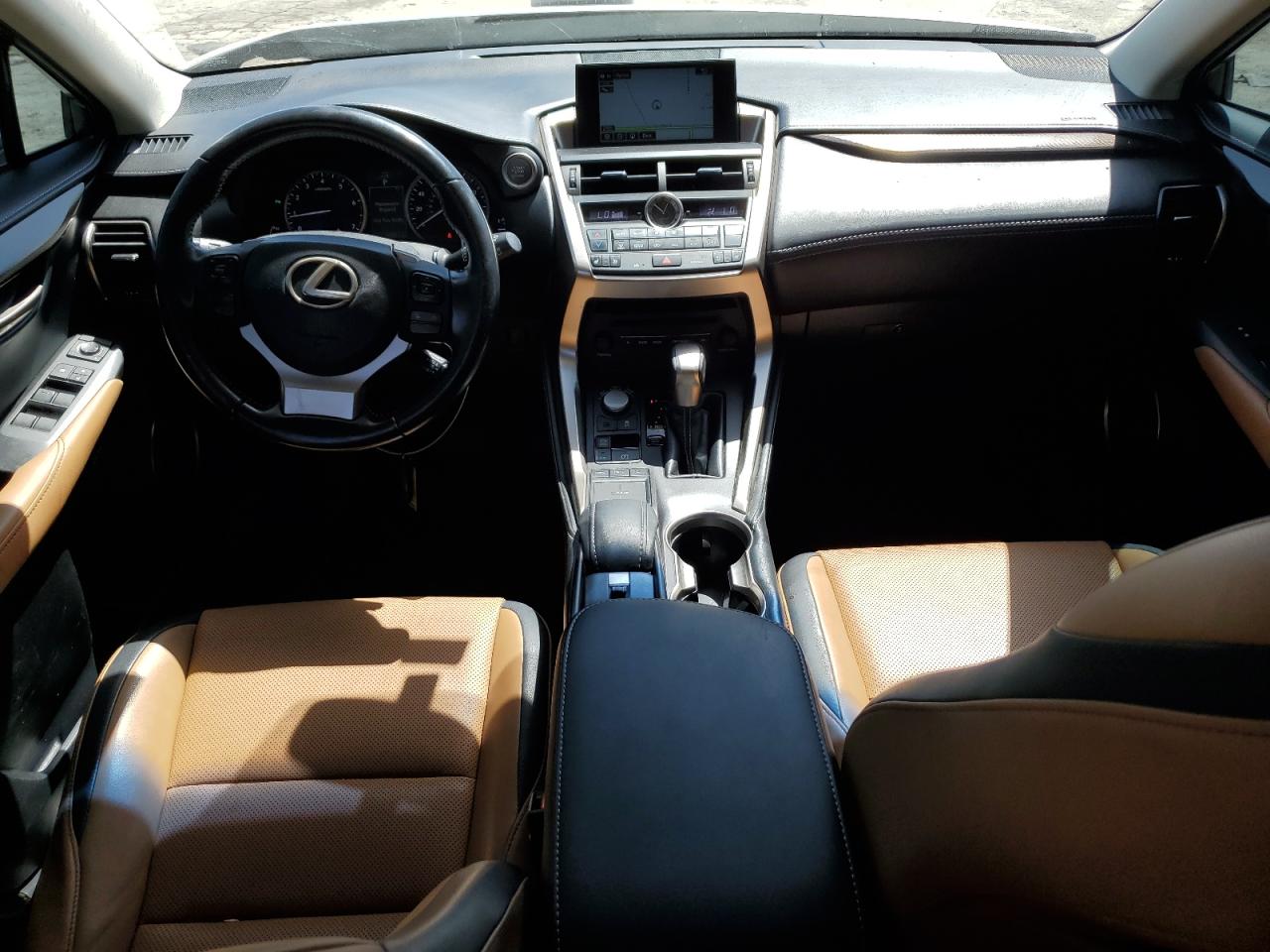 Lexus NX 200t Base Image 11