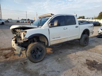  Salvage Nissan Titan