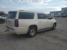 Chevrolet Suburban C1500 Ltz Image 2
