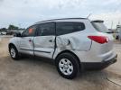 Chevrolet Traverse Ls Image 3
