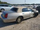 Lincoln Towncar Signature Image 12