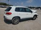 Volkswagen Tiguan S Image 7